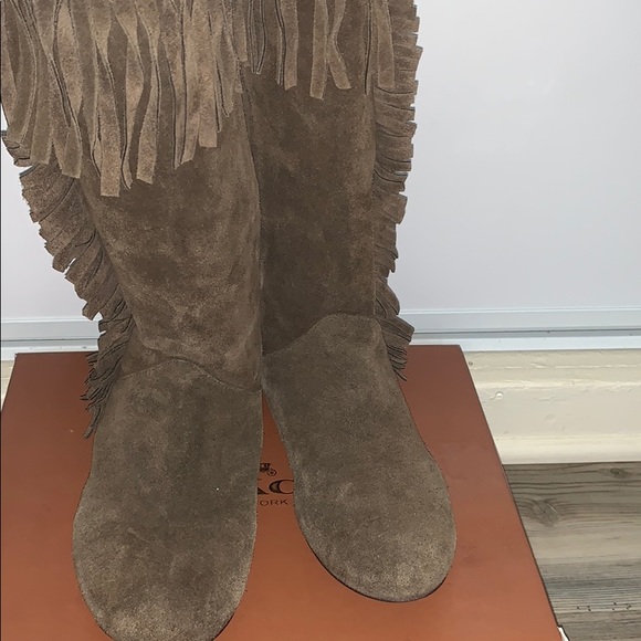Real Suede Zara fringe boots with studs - Picture 4 of 4